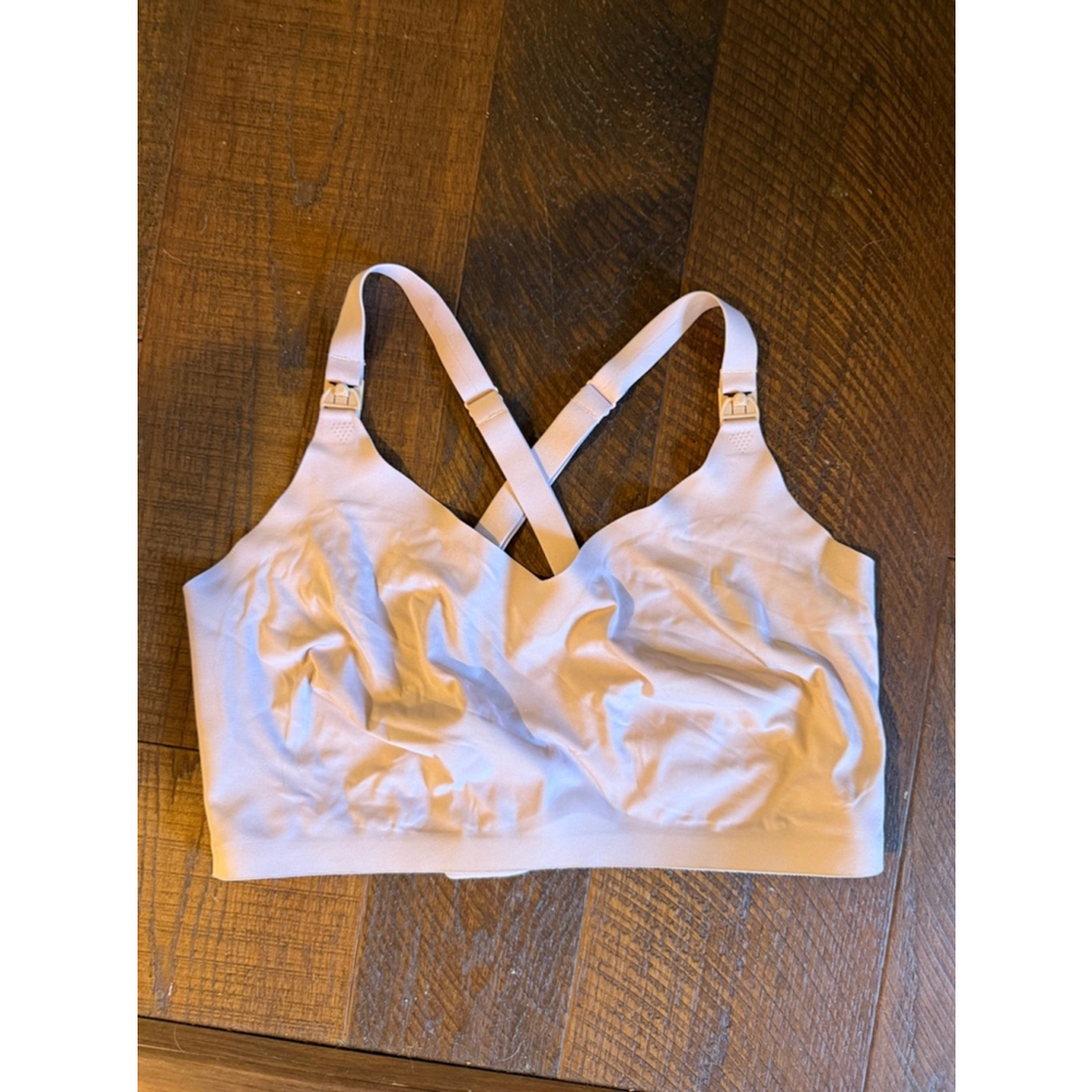 Women's kindred bravery Bra 36 DD neutral nursing adjustable